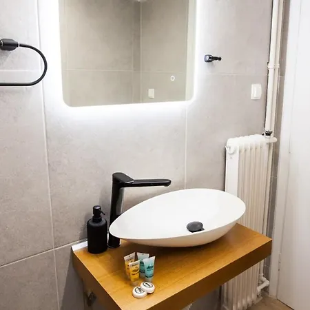 Contemporary Stylish Located Near Metaxourgeio Area Athens