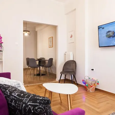 Apartment Contemporary Stylish Located Near Metaxourgeio Area Athens