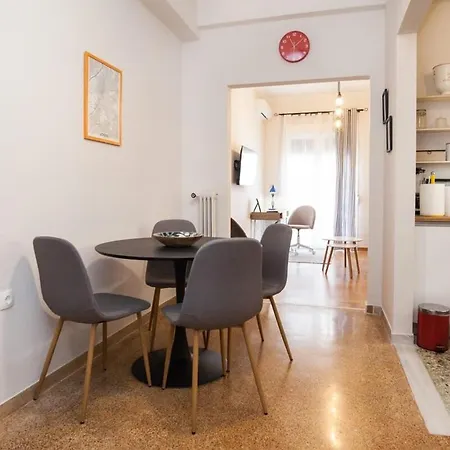 Contemporary Stylish Located Near Metaxourgeio Area Apartment *