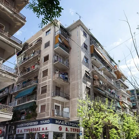 Contemporary Stylish Located Near Metaxourgeio Area Apartment